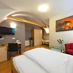 Bed & Breakfast & Kepic 3*