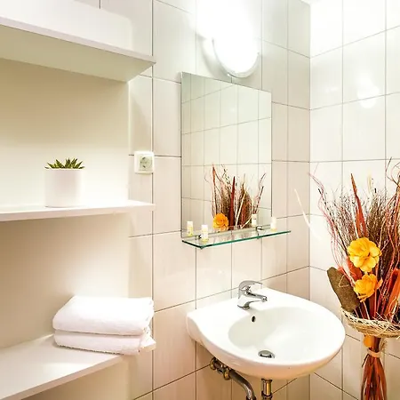 Bed & Breakfast Rooms&apartments Kepic 3*