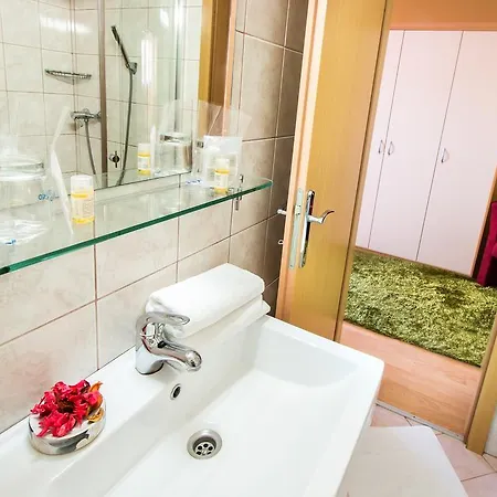 Bed & Breakfast Rooms&apartments Kepic Cerklje na Gorenjskem