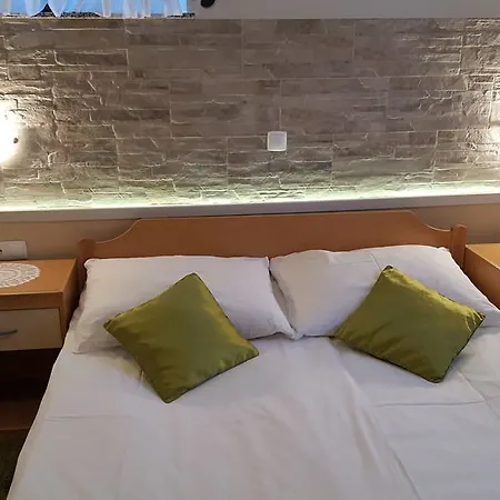 & Kepic, Airport Cerklje na Gorenjskem