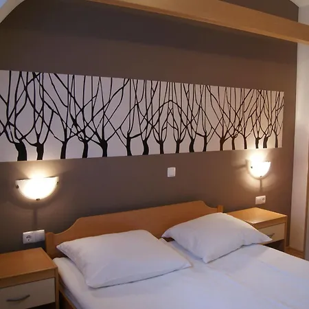 Rooms&apartments Kepic Bed & Breakfast Cerklje na Gorenjskem