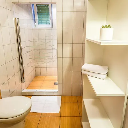 & Kepic, Airport Bed & Breakfast Cerklje na Gorenjskem