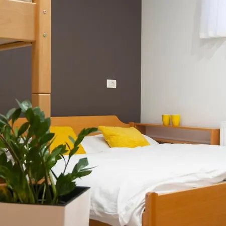 Rooms&apartments Kepic Bed & Breakfast 3*