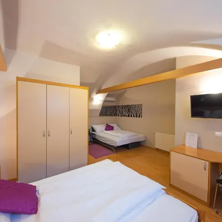 Bed & Breakfast Rooms&apartments Kepic