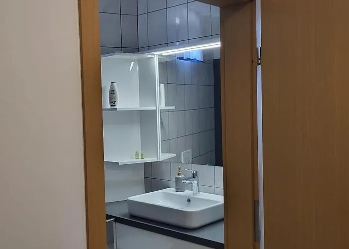 & Kepic, Airport 3* Cerklje na Gorenjskem