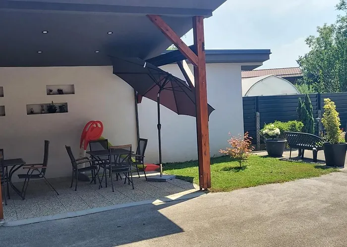 & Kepic, Airport Cerklje na Gorenjskem