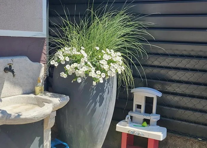 & Kepic, Airport 3* Cerklje na Gorenjskem