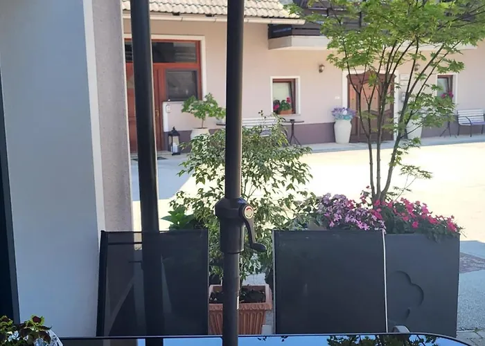 & Kepic, Airport Bed & Breakfast Cerklje na Gorenjskem