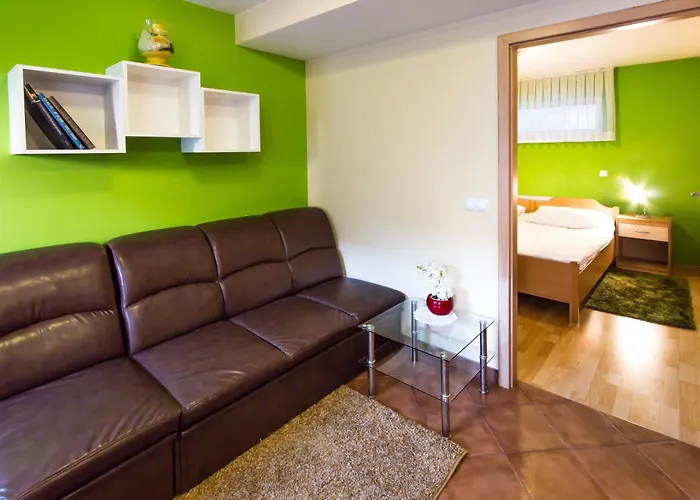 & Kepic, Airport Cerklje na Gorenjskem