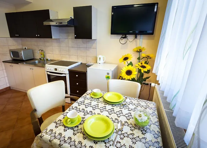 & Kepic, Airport Bed & Breakfast