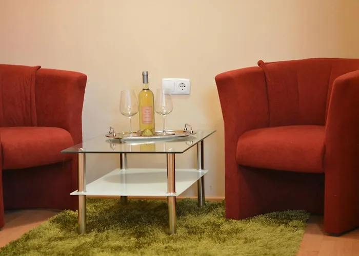 & Kepic, Airport 3* Cerklje na Gorenjskem