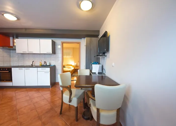 Bed & Breakfast & Kepic, Airport Cerklje na Gorenjskem