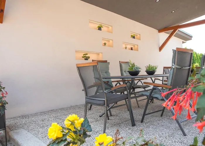 & Kepic, Airport 3* Cerklje na Gorenjskem